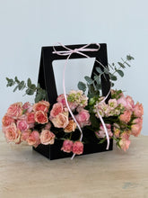Tote of Roses