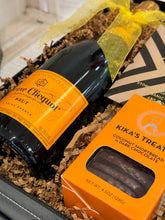 Champagne Elegance Delight Box