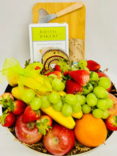 Fruit & Frommage Feast
