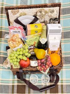 Gourmet Picnic Bliss Basket