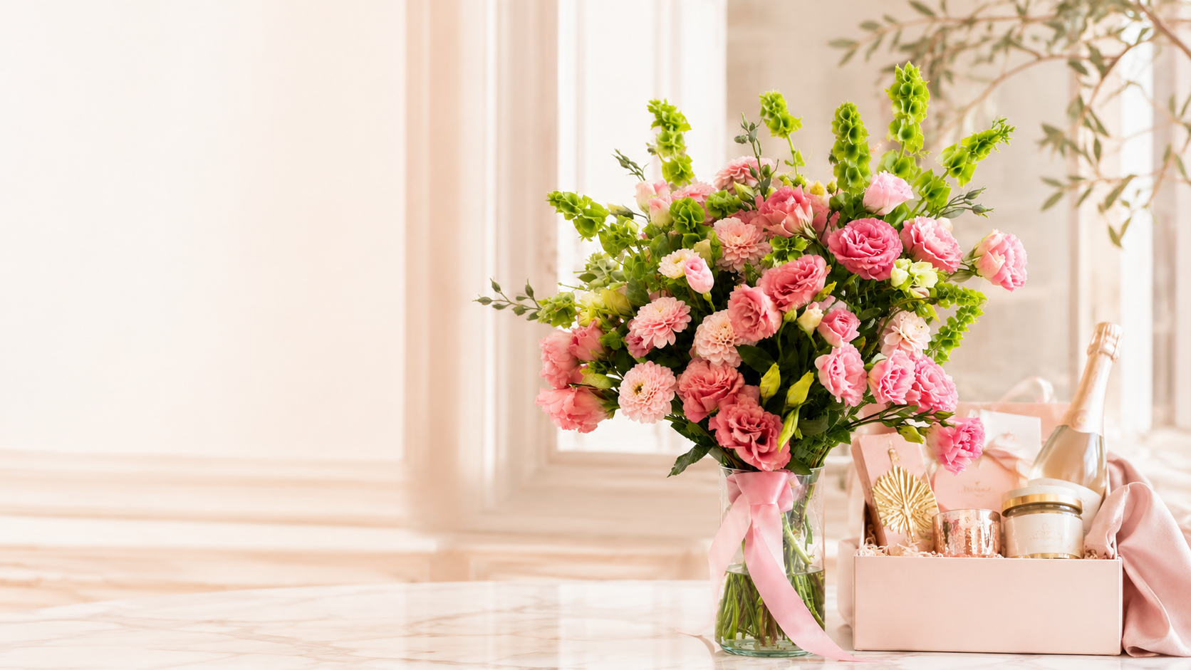 Luxury Flowers & Thoughtful Gifts