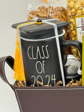 2024 Graduation Table Design Cup